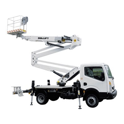 Camion nacelle 4x4 certifié CE